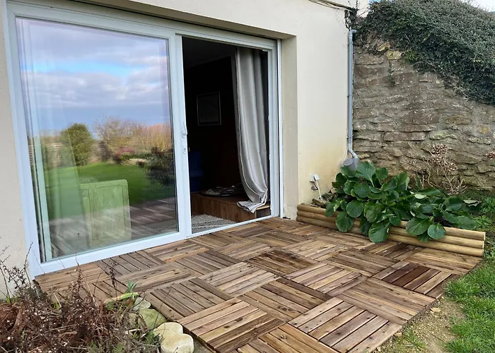 Grand Vue Et Jardin Ver-sur-Mer